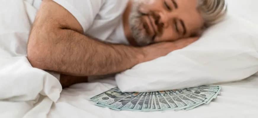 Znaczenie snu o pieniądzach - symbolika i interpretacja marzeń